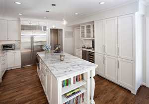 Cuisine moderne européenne de luxe en bois massif blanc avec îlot central - Product Image 4