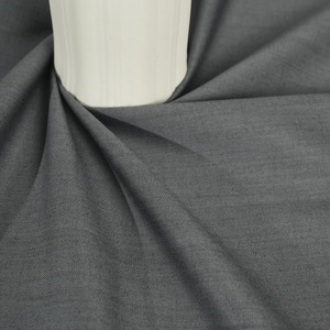 Tejido de lana merino de alta densidad, hilado fino con variaciones de latitud y longitud, adecuado para trajes - Product Image 2