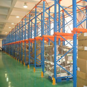 Support de palette à entraînement FIFO robuste à haute densité pour solution de stockage de fret et d'équipement - Product Image 2