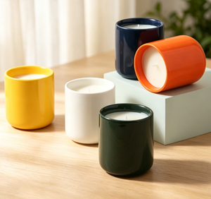 Échantillon Gratuit TGYW – Nouveaux Pots à Bougies Cylindriques Nordiques en Céramique Vides pour <span class=keywords><strong>Maison</strong></span> et Hôtel, Blanc et Noir Mat, avec Couvercle - Product Image 1