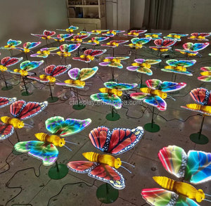 Ip65 64cm 74cm 93cm 100cm Led Dynamique Papillon Motif Lumière Extérieure De Noël Éclairage Décoratif pour Les Décorations Murales De Mariage - Product Image 1