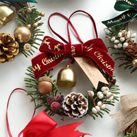 Guirlande de Noël en gros avec clochettes, pommes de pin et nœuds, guirlande artificielle à suspendre à la porte, décorations murales pour sapin de Noël et maison de fêtes