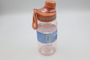 Botella de agua Kita Whim de 680 ml, botella portátil de agua potable hecha de silicona PP, botella ligera para uso en exteriores. - Product Image 2