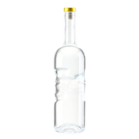 Penjualan terlaris grosir botol kaca tangan malaikat 500 ml dengan tutup gabus untuk wiski minuman keras dan Vodka