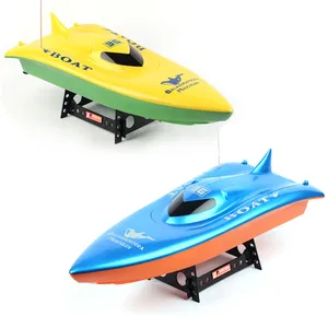 Özel yüksek kaliteli çocuk su oyuncakları Mini 2.4G su geçirmez uzaktan kumanda hız teknesi oyuncak çin üreticileri