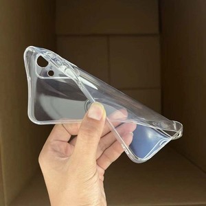 Funda negra para teléfono móvil de TPU suave transparente de 1,5mm de espesor para Samsung Galaxy A55 A35 S23 S24 Plus Ultra A15 A05 <span class=keywords><strong>M33</strong></span> - Product Image 5
