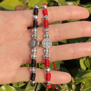 Pulsera del Rosario Pulsera católica Cuentas de rosas Pulsera de nudos rojos Mujeres Hombres crucifijo MEDALLA DE <span class=keywords><strong>San</strong></span> <span class=keywords><strong>Benito</strong></span> - Product Image 2
