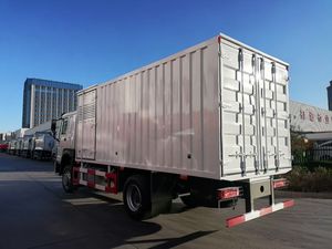 <span class=keywords><strong>Camion</strong></span> d'<span class=keywords><strong>atelier</strong></span> <span class=keywords><strong>mobile</strong></span> avec outils d'entretien utilisés pour la réparation de camions - Product Image 2