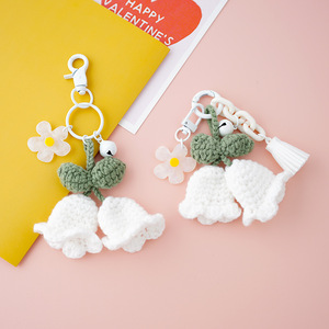 Phiên bản mới Lily của thung lũng tự làm đan len Crochet handmade móc chìa khóa màu xanh chuông Mặt dây chuyền nữ hoa sang trọng Móc chìa khóa - Product Image 2