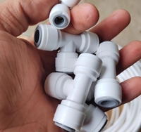 DaringFish Connecteur de système de brumisation d'eau de jardin rapide et durable en plastique POM de 1/4 pouce, norme DIN, avec raccord en T et coude