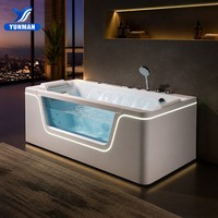 Baignoire balnéo rectangulaire autoportante moderne de 1700 mm avec 22 jets, fenêtre en verre, éclairage LED, en acrylique, pour usage hôtelier