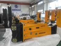 Marteau briseur SB121 pour excavatrices de 28 à 35 tonnes, burin de 155 mm, accumulateur moteur automatique, jaune, garantie 1 an, usage minier