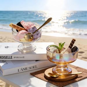 Gobelet à glace au lait sucré et acidulé, style célébrité internet, avec couvercle à poignée, impression de logo personnalisable, minimalisme moderne - Product Image 3