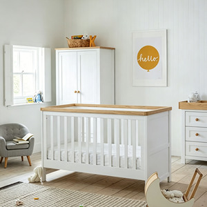 Muebles de dormitorio con logotipo personalizado: Mesitas de noche, armarios, cuna de madera para bebé y cambiador - Product Image 4