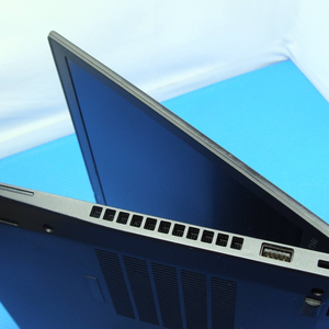 ขายส่งแล็ปท็อป Thinkpad T14s Gen1 สภาพ 95% ใหม่ ซีพียู Core I5 รุ่นที่ 10 แรม 8GB SSD 256GB หน้าจอ 14 นิ้ว สำหรับธุรกิจ พกพาสะดวก ขนาดเล็ก - Product Image 5