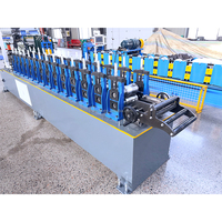 Machine de formage de rouleaux pour volets roulants en acier coloré, contrôlée par PLC, haute productivité