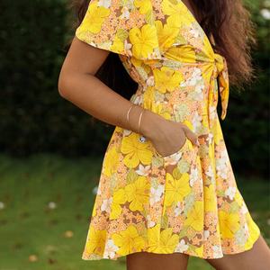 Mono Casual de Manga Corta con Cuello en V y Estampado Hawaiano Personalizado, Mono de Rayón de Alta Calidad para Mujer - Product Image 3