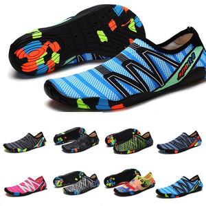 Zapatos de Agua de Malla de Secado Rápido, Unisex, para Playa, Natación, Senderismo, Deportes de Verano al Aire Libre, con Punta Cerrada, Suela de Goma y Entresuela de EVA - Product Image 1