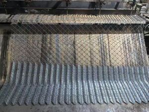 Valla de Seguridad de Alta Calidad, Clásica, Galvanizada y Recubierta de PVC, Duradera, Anti-UV, Directo de Fábrica, 20 Años de Experiencia - Product Image 4