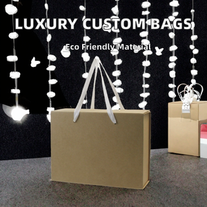 Bolsas de Regalo Navideñas de Papel Reciclable, Personalizadas, de Lujo, con Asas de Listón e Impresión de su Propio Logotipo - Product Image 2