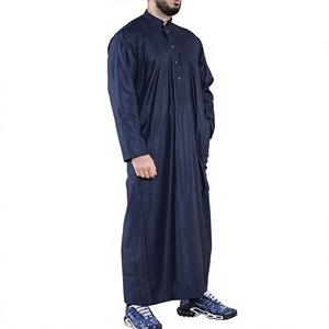 Vente en gros de thobes pour hommes, robe de prière islamique blanche brodée, thobes élégants à manches longues, jubba musulmane traditionnelle, tenue arabe modeste - Product Image 5