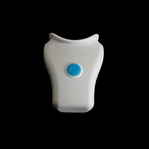 Matériel dentaire Protège-dents <span class=keywords><strong>de</strong></span> <span class=keywords><strong>nuit</strong></span> Aligner Chewies Brosse à dents dentaire Appareil <span class=keywords><strong>de</strong></span> massage vibrant transparent - Product Image 6
