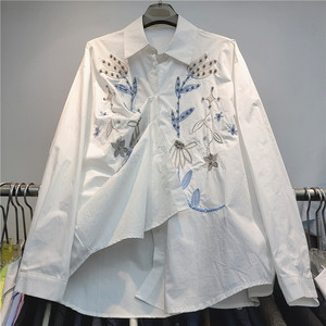 Camicetta ricamata retrò GX-2026 a maniche lunghe, design ampio, stile unico <span class=keywords><strong>e</strong></span> di nicchia, camicia con motivo floreale blu - Product Image 1