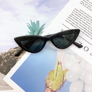 Lunettes de soleil <span class=keywords><strong>pour</strong></span> enfants style vintage œil de chat, forme triangulaire, <span class=keywords><strong>pour</strong></span> garçons et filles, marque mignonne, lunettes de soleil <span class=keywords><strong>pour</strong></span> bébé - Product Image 2