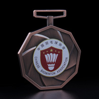 Medalla Conmemorativa de Aleación de Zinc para Eventos de Senderismo y Carrera de 11KM, con Elementos Culturales Religiosos, Medalla de Premio 3D Personalizada