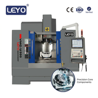 Centre d'usinage vertical CNC 5 axes U300 avec changeur d'outils automatique, intégration robotisée, cellule de production flexible, usine intelligente