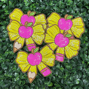 Badge brodé à paillettes et appliqué, motif pomme, crayon et nœud, thème scolaire mignon, cadeau pour enseignant, pour casquettes <span class=keywords><strong>de</strong></span> camionneur et sacs à dos - Product Image 4