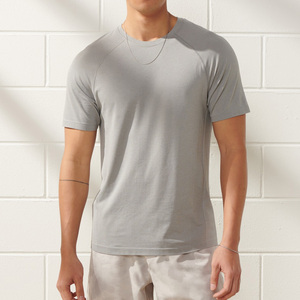 T-shirt personalizzata ad asciugatura rapida da <span class=keywords><strong>uomo</strong></span> allentata e traspirante abbigliamento sportivo Fitness Running Training Gym t-shirt da <span class=keywords><strong>uomo</strong></span> Fitness - Product Image 3