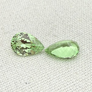 HQ GEMS 우저우 합성 카보라이트 YAG 형광 그린 젬스톤 쿠션 오벌 믹스 쉐입 루스 스톤 - Product Image 4
