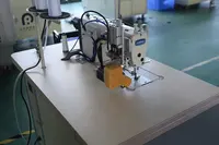 Automatische Overlock Hoge Efficiëntie Kleine Gordijn Onderkant Zomen Naaimachine Industriële