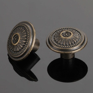 1pc Pull Handles 26*17mm Cabinet Pulls Retro Drawer <strong>Knob</strong> Wardrobe Pulls <strong>Door</strong> Furniture Handle Hardware Fittings - Product Image 3