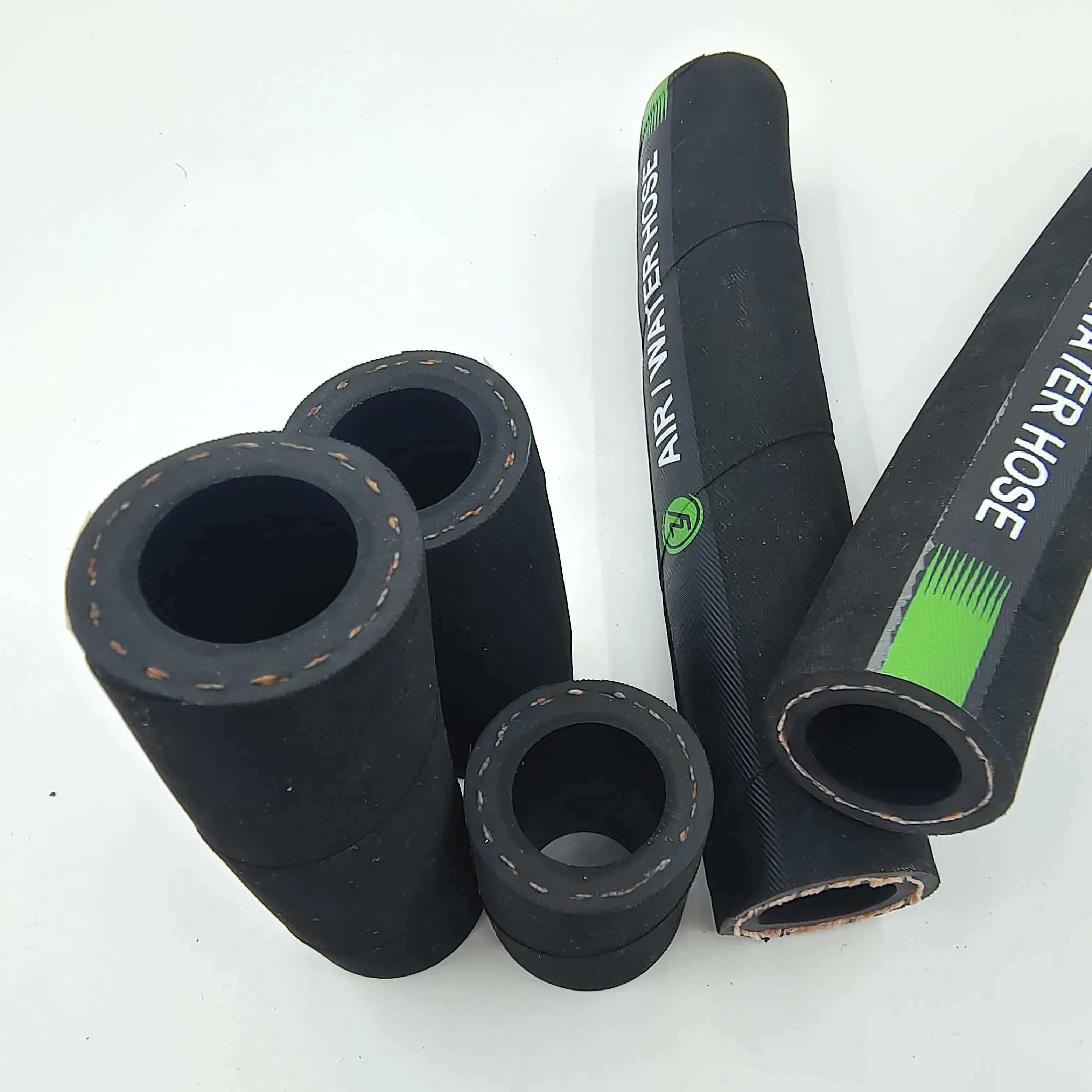 Sandblasting pipe wear-resistant anti-aging shipyard sandblasting rubber pipe