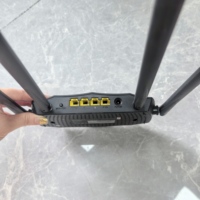 Le routeur domestique Tengda AC8 est un routeur double bande Gigabit avec une bande passante de 1200M. Il se concentre sur l'offre de produits qui offrent une valeur élevée par rapport au prix et une stabilité garantie.