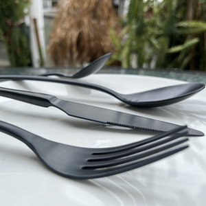 Noir mat 18/10 Caddy <span class=keywords><strong>de</strong></span> <span class=keywords><strong>table</strong></span> <span class=keywords><strong>de</strong></span> restaurant <span class=keywords><strong>de</strong></span> luxe Ensembles <span class=keywords><strong>de</strong></span> <span class=keywords><strong>couverts</strong></span> en noir mat pour cadeaux - Product Image 2