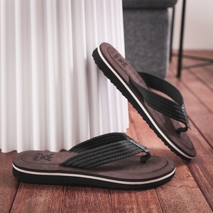 <span class=keywords><strong>Tongs</strong></span> d'Été pour Hommes Style Coréen Tendance TikTok, <span class=keywords><strong>Sandales</strong></span> à Semelle Souple pour Extérieur, Claquettes de Plage Hawana Personnalisées - Product Image 3