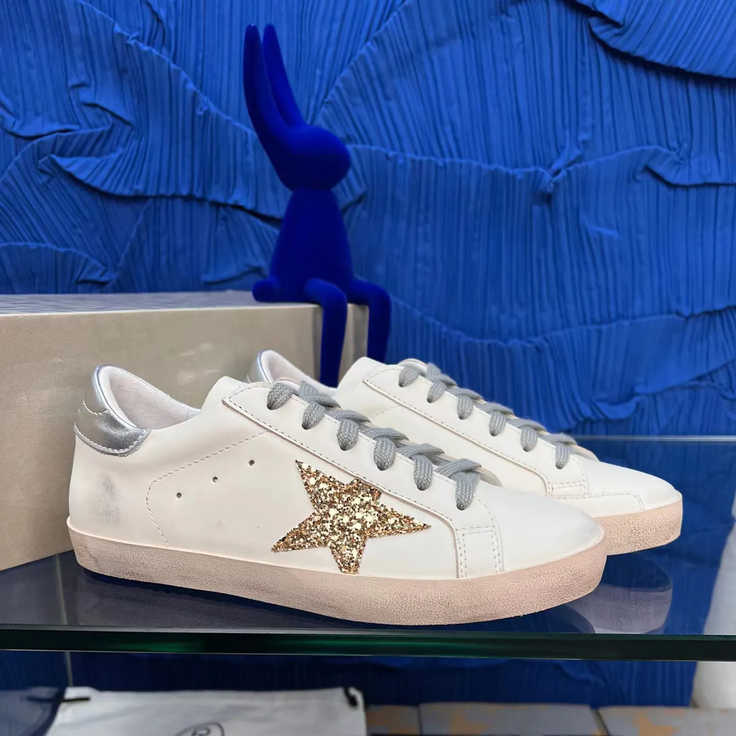 Goldens White leather Super-Star sneakers glittery heel tab gooses men Shoes walking style shoes