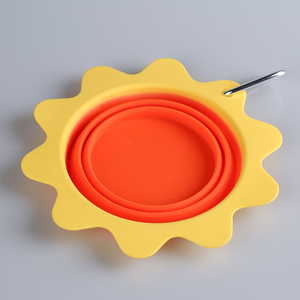 <b>Sun</b> Shape Collapsible Pet Bowl Silicone Feeder With Carabiner Heat Resistant - Product Image 2