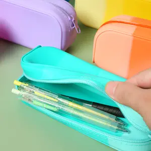 Durable Waterproof Large Capacity Silicone Pencil Case Creative Solid Color Gradient Pen Case Multi-Functional Pencil Bags