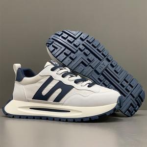 Sepatu olahraga kasual pria terlaris 2025 sepatu jalan pita sol tebal <span class=keywords><strong>fashion</strong></span> nyaman sepatu jalan-jalan berkualitas tahan aus - Product Image 4