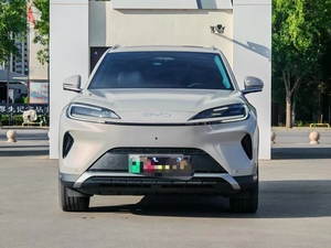Sea Lion 07 DM-i 2025 2026, Versión 300 con DiPilot, Vehículo de Nueva Energía con 135 km de Autonomía y Batería de 26.6 kWh, Carga Rápida - Product Image 2