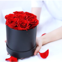 Eeuwige Bloem Zwart-Wit Gepersonaliseerd Logo Op Maat Gemaakt Hoedvorm Luxe Ge conserveerde Cadeau Rozen Ronde Bloemenkist