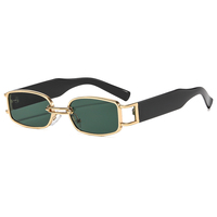 Lunettes de soleil métalliques rectangulaires étroites 2026 pour hommes et femmes, avec pont décoratif à maillons de chaîne, branches larges ajourées, monture rétro petite, lunettes de mode