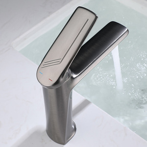 Grifo de lavabo de cobre con una sola manija, montado en el encimera, de un solo orificio, para agua fría y caliente, para lavabo de baño. - Product Image 1