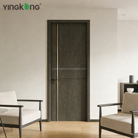 Portes Yingkang Chine en gros, portes intérieures modernes pré-assemblées en WPC, portes de chambre en bois, taille personnalisée, portes en WPC avec revêtement PVC