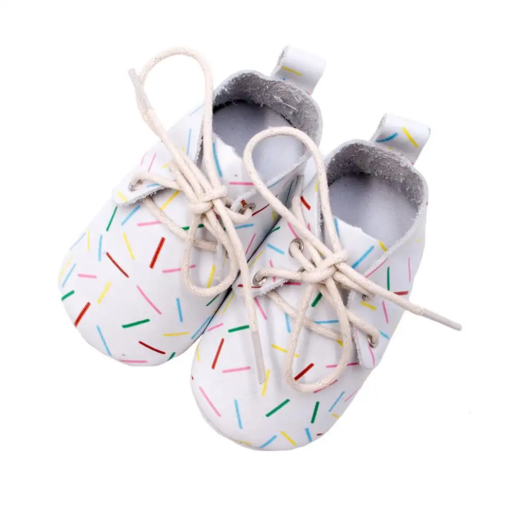 BiBeGoi Chaussures Oxford en cuir synthétique à lacets avec semelle en caoutchouc souple pour bébé garçon et fille