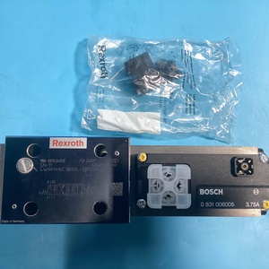 วาล์วควบคุมทิศทางแบบสัดส่วนรุ่นดั้งเดิม 0811404058 4WRPH10C3B50L-2X/G24Z4/M ขนาด 10 มีสินค้าในสต็อก - Product Image 1